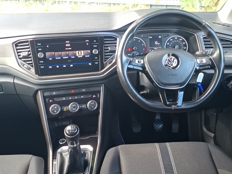 Volkswagen T-Roc 1.0 Tsi Design Red #8