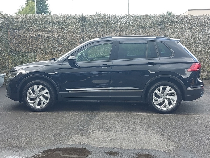 Volkswagen Tiguan 1.5 Tsi Life Black #4