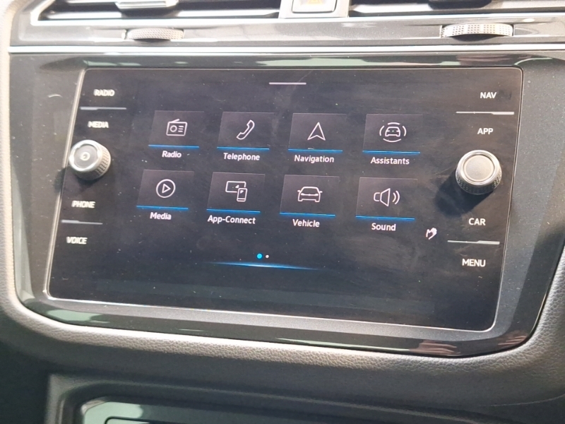 Volkswagen Tiguan Elegance White #17