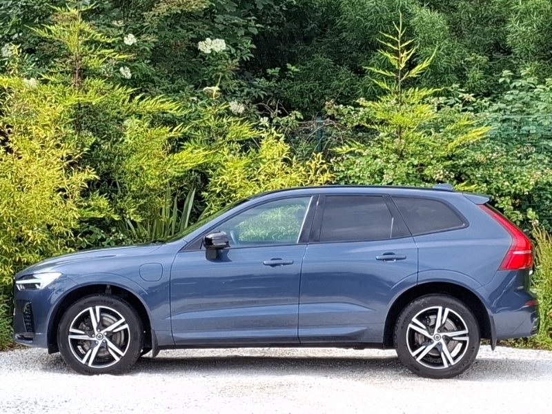 Volvo XC60 2.0 T6 Recharge Phev R Design Awd Blue #4