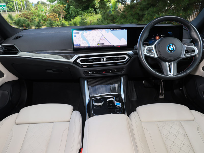 BMW i4 400Kw M50 83.9Kwh Purple #4