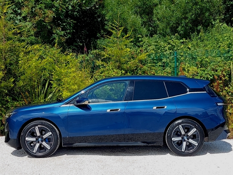 BMW iX 240Kw Xdrive40 M Sport 76.6Kwh Blue #4