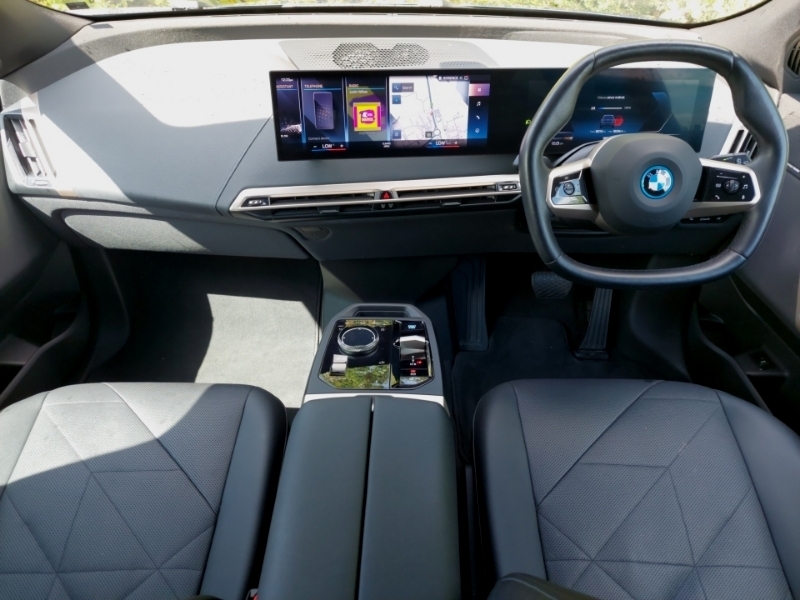 BMW iX 240Kw Xdrive40 M Sport 76.6Kwh Blue #3