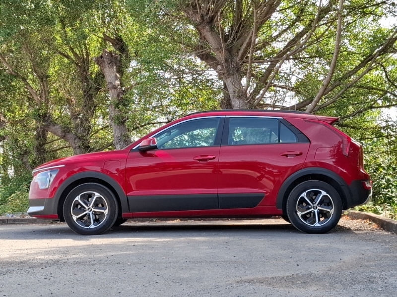Kia Niro 1.6 Gdi Phev 2 Dct Red #4