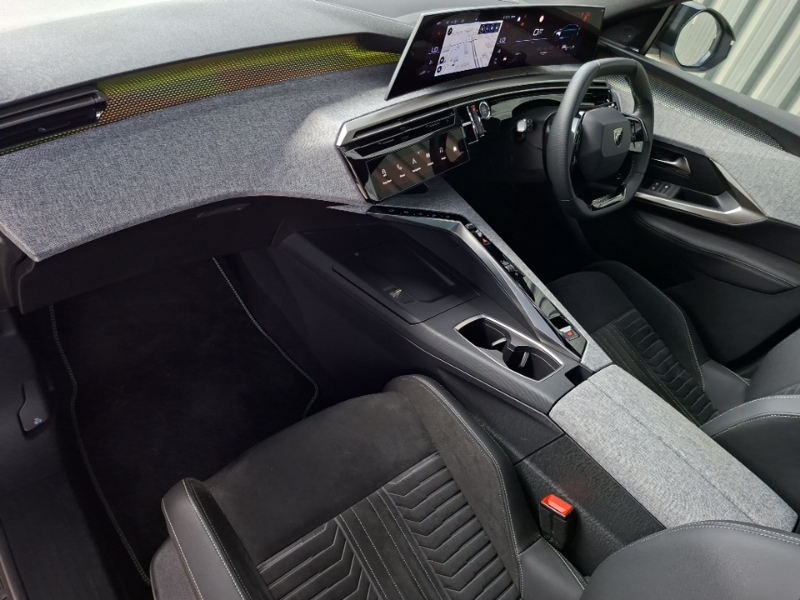 Peugeot 3008 1.2 Hybrid 136 Gt E-dsc6 White #5