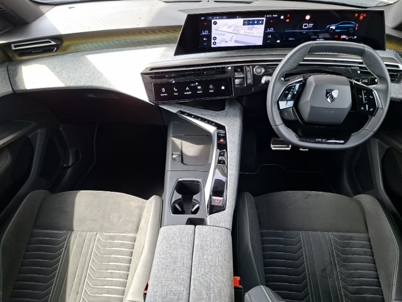 Peugeot 3008 1.2 Hybrid 136 Gt E-dsc6 White #3