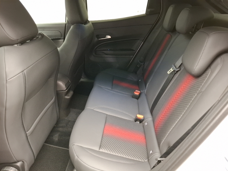 Alfa Romeo Junior 1.2 Turbo Ibrida Black #6