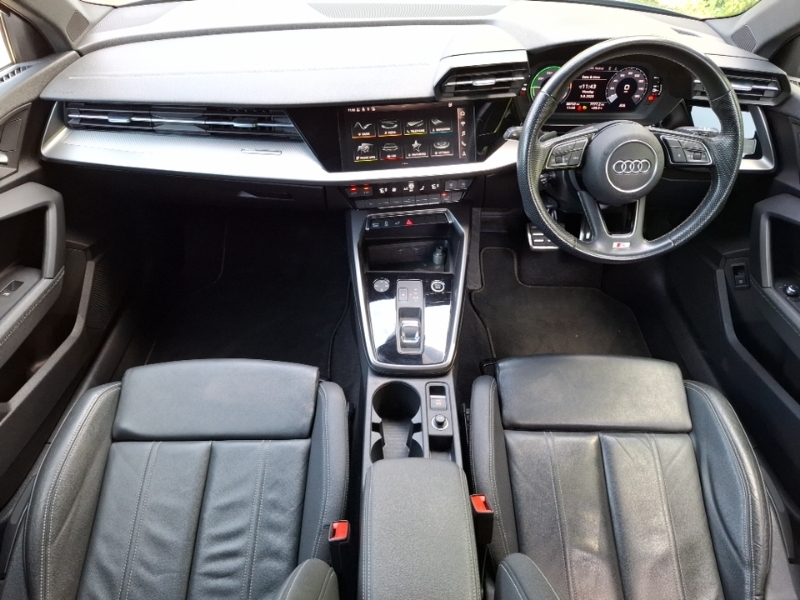 Audi A3 40 Tfsi E S Line S Tronic Grey #4