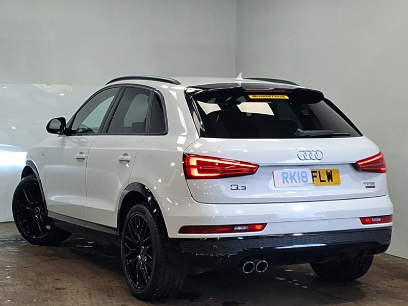 Audi Q3 2.0T Fsi Quattro Black Edition S Tronic White #2