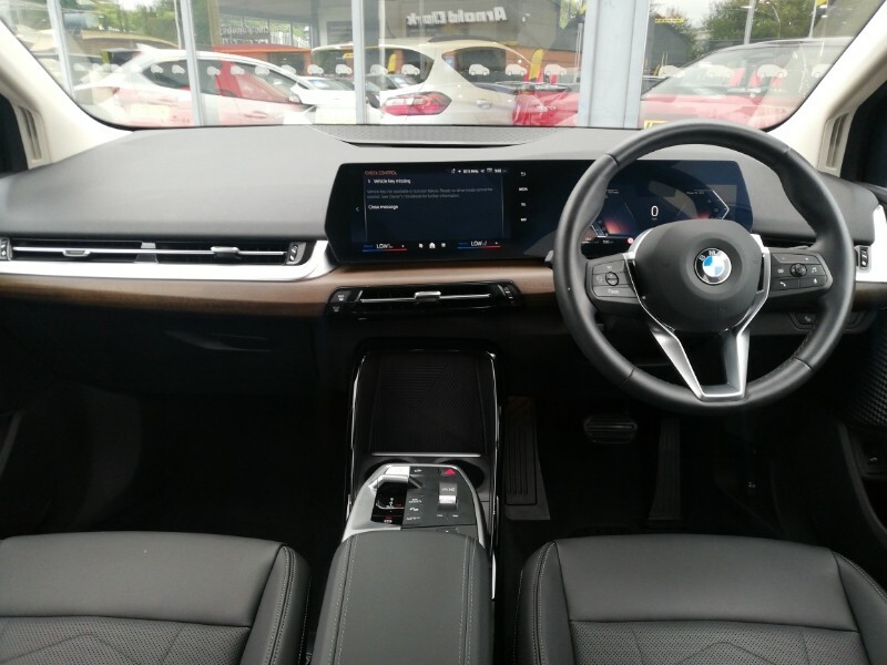 BMW 2 Series 220I Mht Luxury Dct Red #3