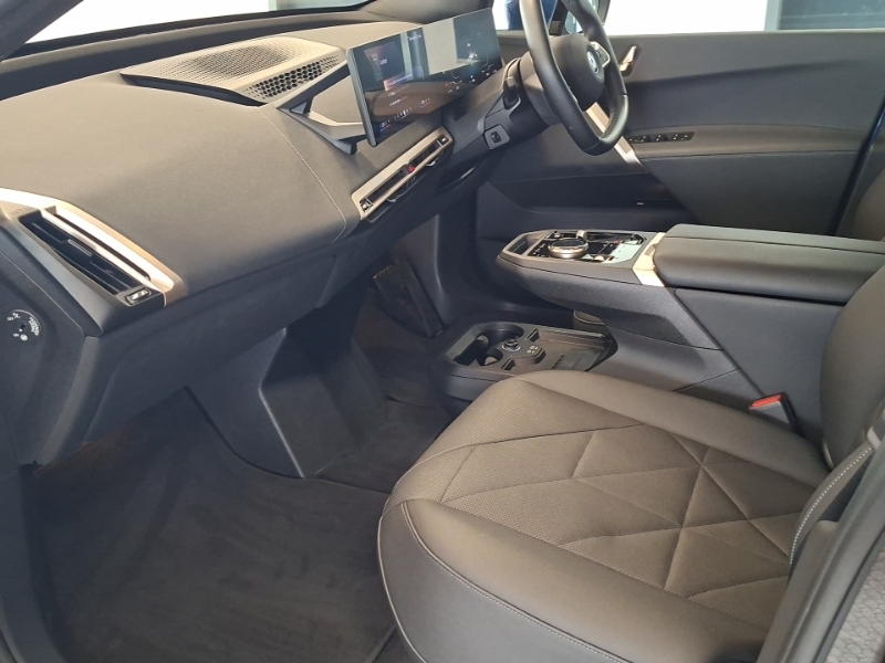 BMW iX 240Kw Xdrive40 M Sport 76.6Kwh Blue #5