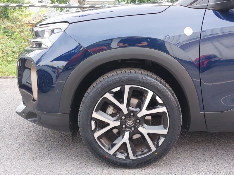Citroen C5 Aircross Hatchback White #18