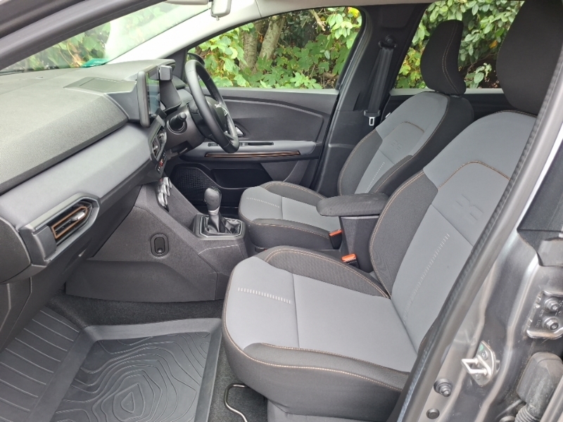 Dacia Jogger 1.6 Hev Extreme Grey #5