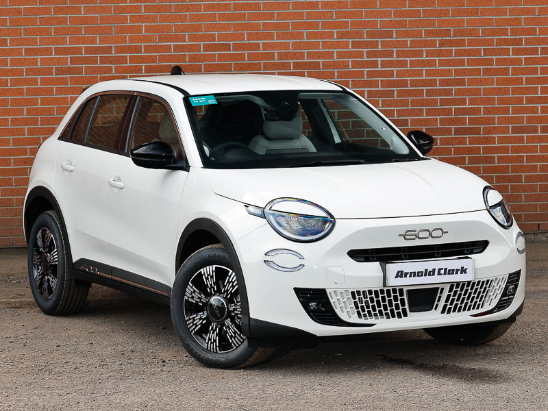 Fiat 600 1.2 Hybrid 48V Edct-6 White