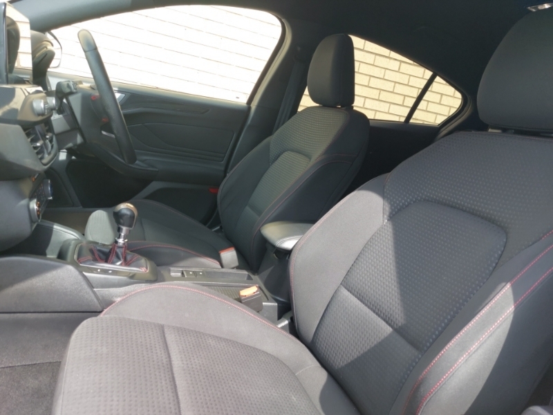Ford Focus 1.5 Ecoblue 120 St-line Black #5