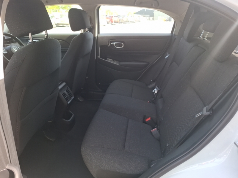 Honda Hr-V 1.5 Ehev Elegance Cvt White #6