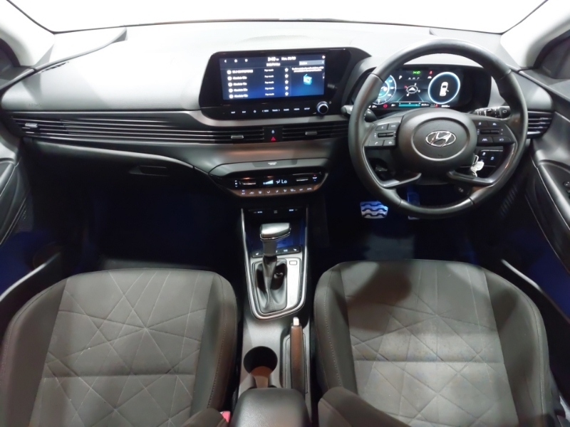 Hyundai Bayon 1.0 Tgdi 48V Mhev Premium Dct Red #3