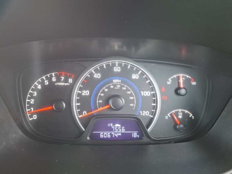 Hyundai I10 1.0 Premium Euro 5 White #10