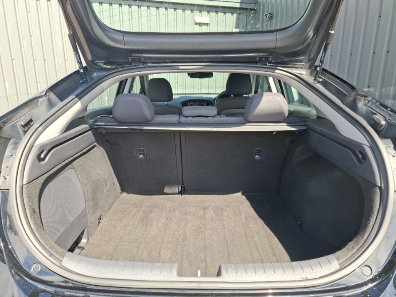 Hyundai Ioniq Premium Grey #18