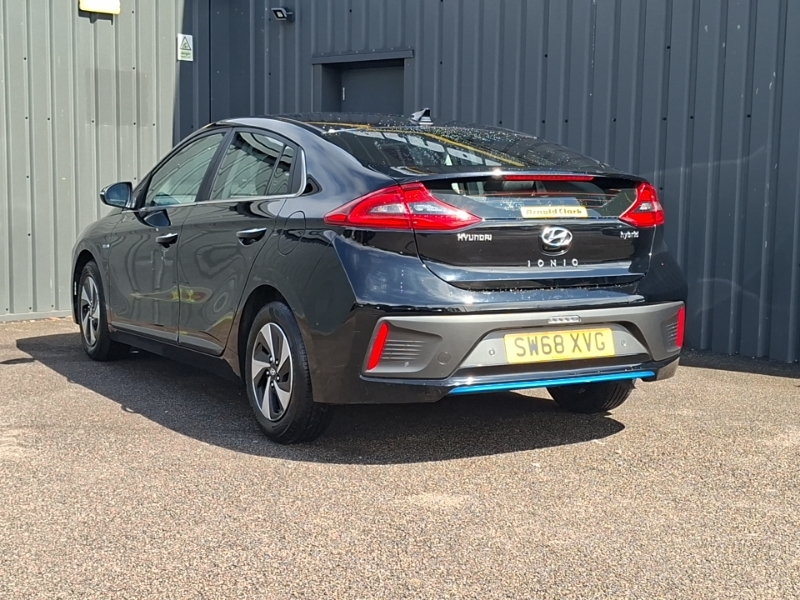 Hyundai Ioniq 1.6 Gdi Hybrid Premium Dct Black #2