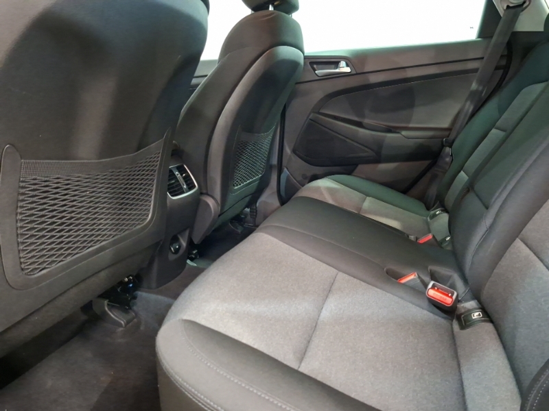 Hyundai Tucson 1.6 Gdi Se Nav 2Wd Black #6