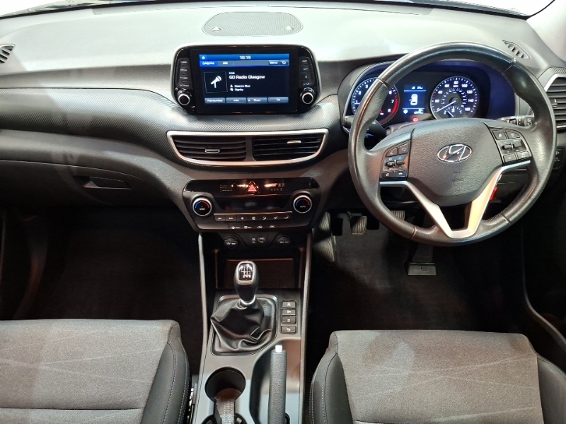 Hyundai Tucson 1.6 Gdi Se Nav 2Wd Black #3