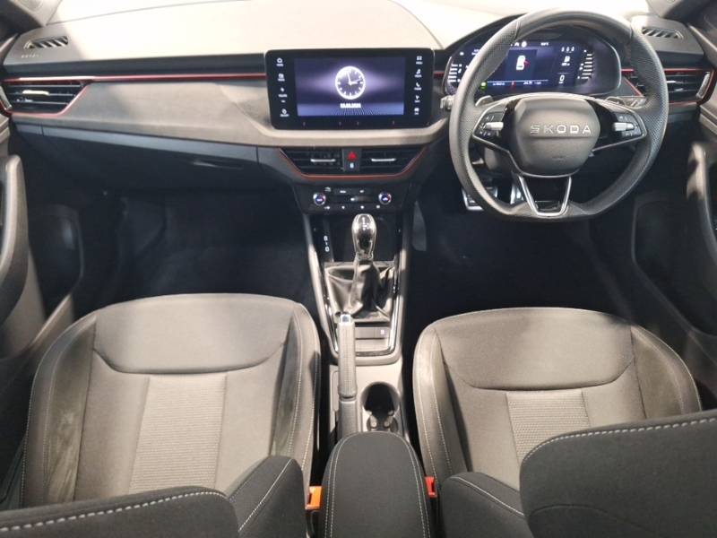 Skoda Kamiq 1.0 Tsi Design Edition Dsg Silver #3