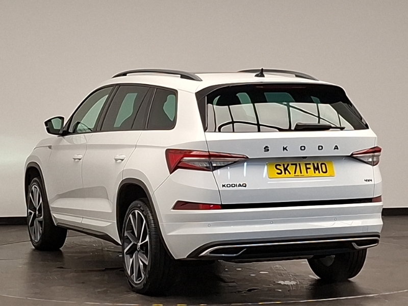 Skoda Kodiaq 2.0 Tsi 190 Sport Line 4X4 Dsg 7 Seat White #2