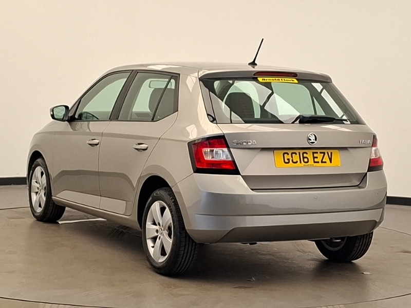 Skoda Fabia 1.2 Tsi 90 Se Beige #2