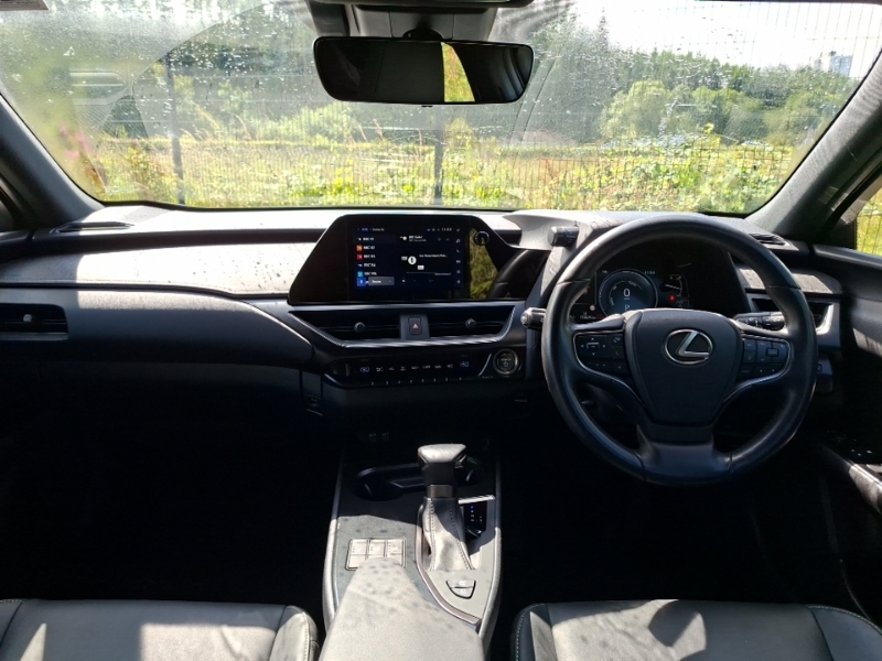 Lexus UX 250H 2.0 F-sport Design Cvt Green #3