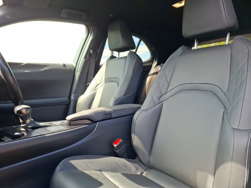 Lexus UX 250H 2.0 F-sport Design Cvt Green #5