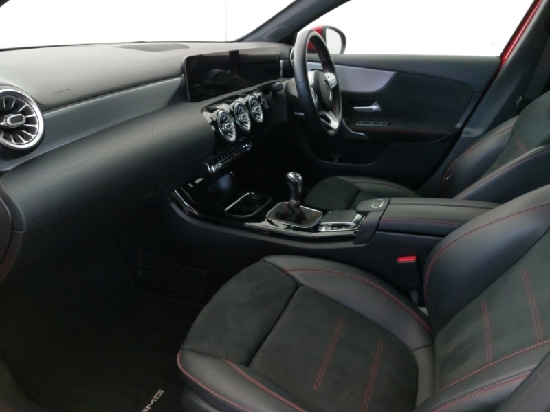 Mercedes-Benz A Class A180 Amg Line Premium Red #5