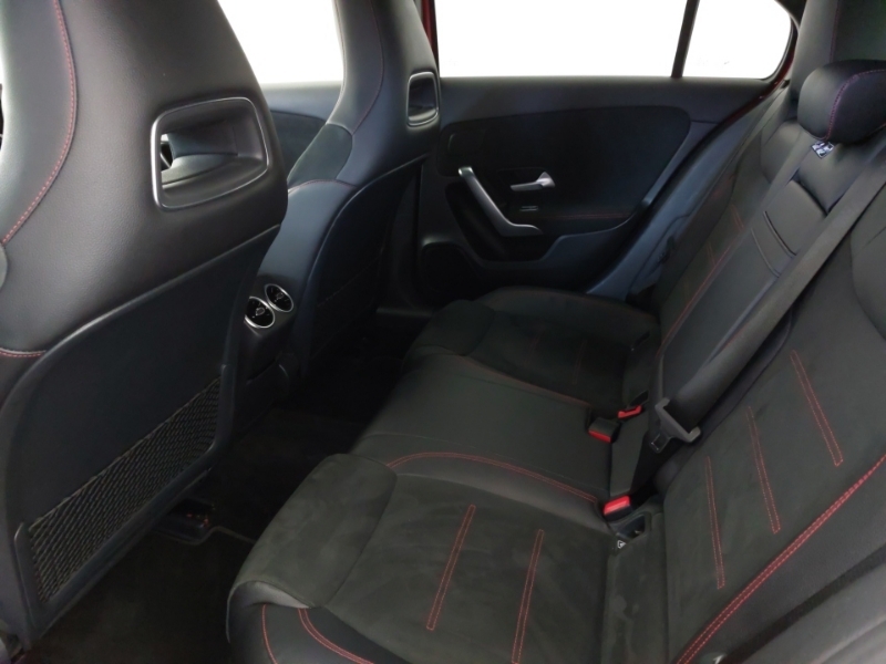 Mercedes-Benz A Class A180 Amg Line Premium Red #6