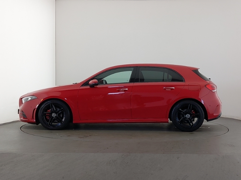 Mercedes-Benz A Class A180 Amg Line Premium Red #4