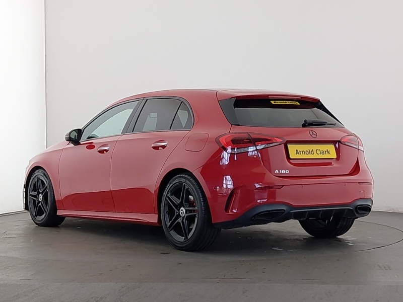 Mercedes-Benz A Class A180 Amg Line Premium Red #2
