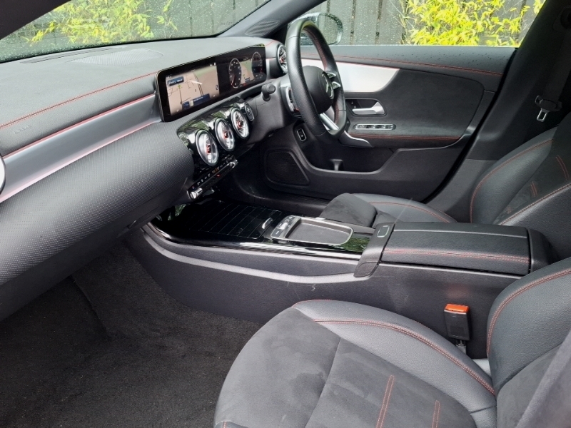 Mercedes-Benz CLA Class Cla 250E Amg Line Executive Tip Black #5