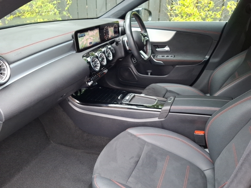 Mercedes-Benz CLA Class Cla 250E Amg Line Executive Tip Black #5
