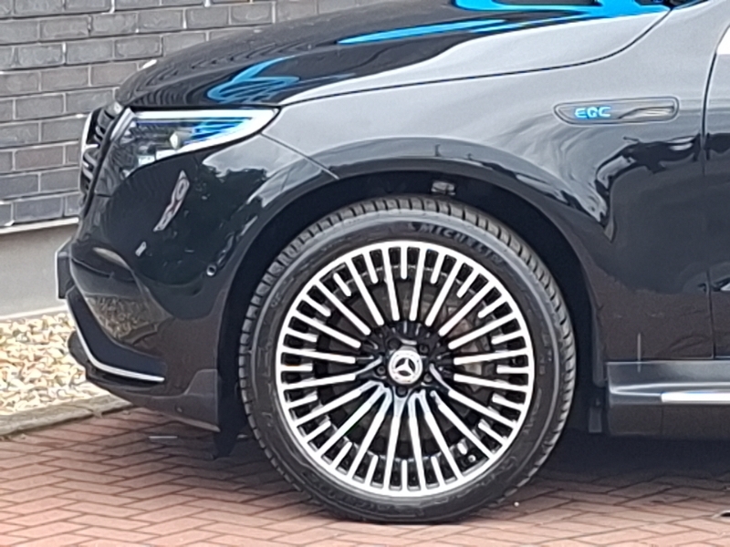 Mercedes-Benz EQC Amg Line Black #19