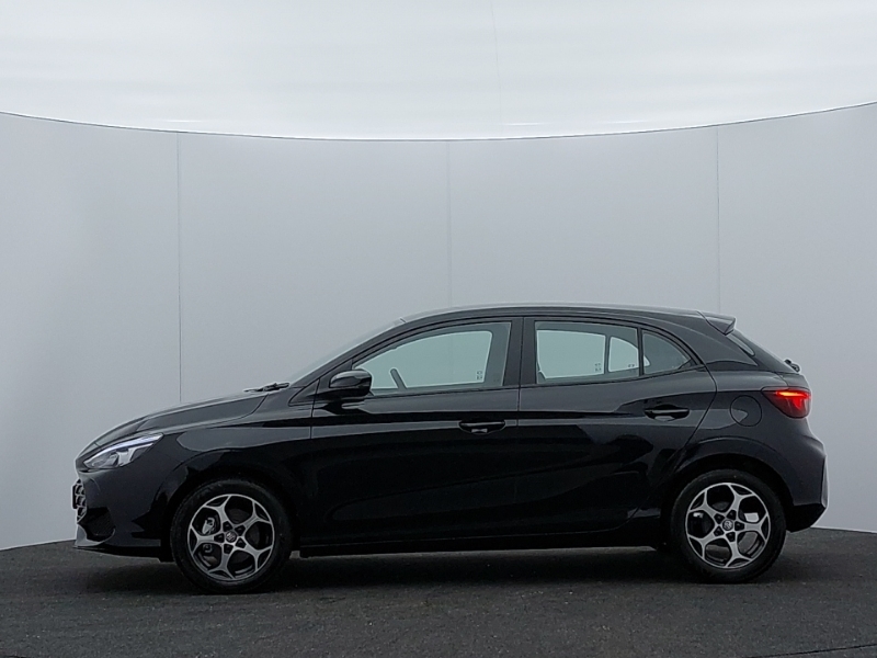 MG MG3 1.5 Se Black #4