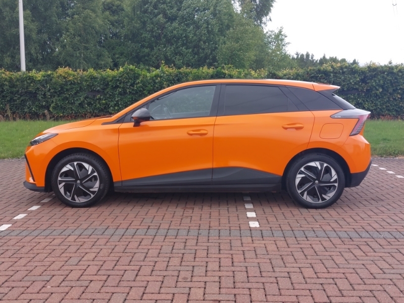 MG MG4 150Kw Trophy Ev Long Range 64Kwh Orange #4