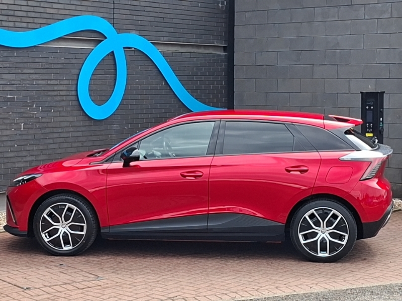 MG MG4 150Kw Trophy Ev Long Range 64Kwh Red #4