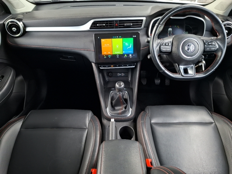 MG ZS 1.5 Vti-tech Exclusive White #3