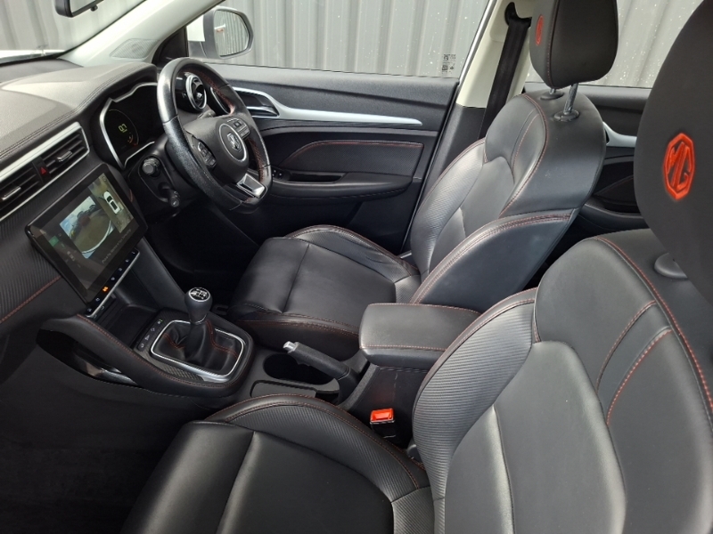 MG ZS 1.5 Vti-tech Exclusive White #5