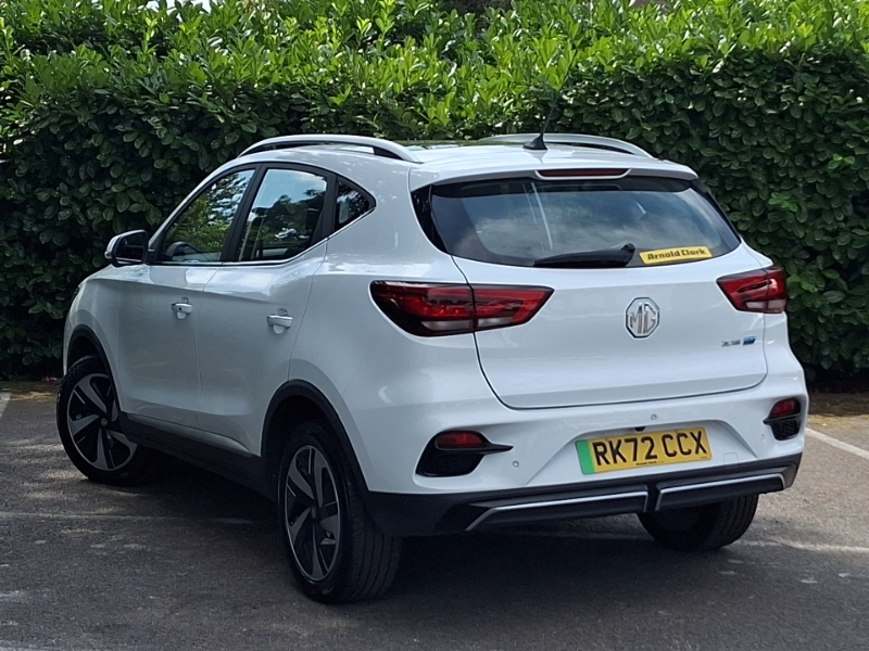 MG ZS 115Kw Trophy Connect Ev Long Range73kwh White #2