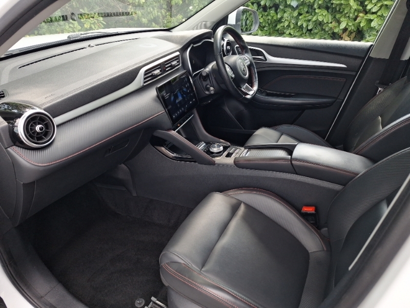 MG ZS 115Kw Trophy Connect Ev Long Range73kwh White #5