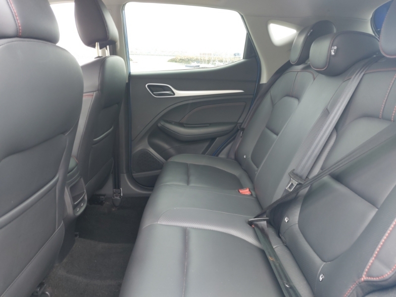 MG ZS 1.5 Vti-tech Exclusive Blue #6