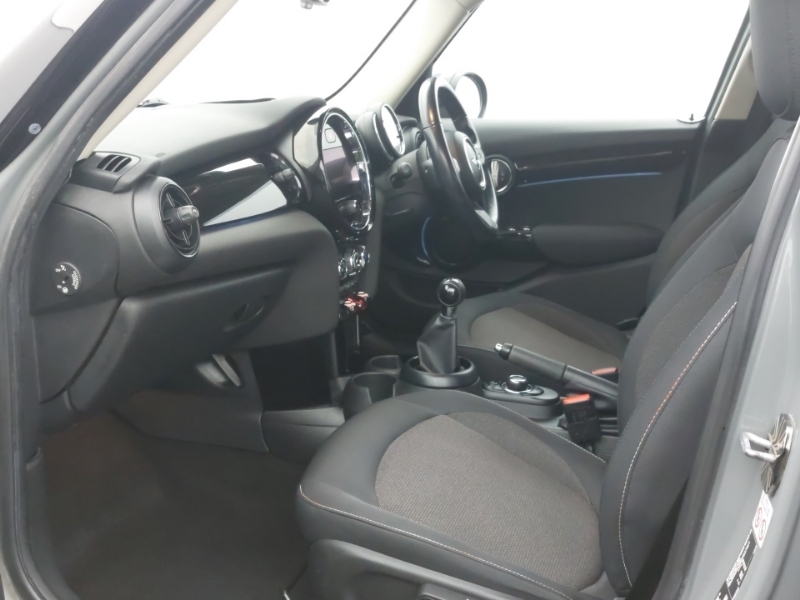 Mini Hatch 1.5 Cooper Classic Grey #5