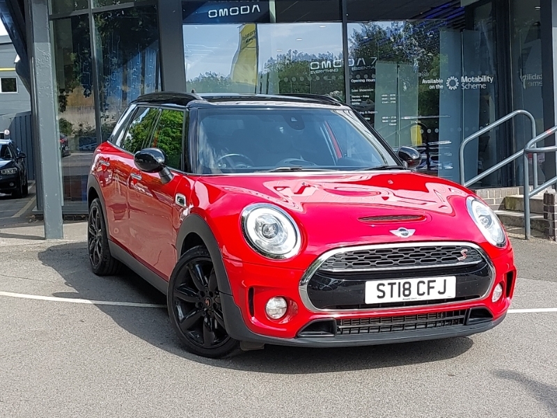 Mini Clubman 2.0 Cooper S 6Dr Red