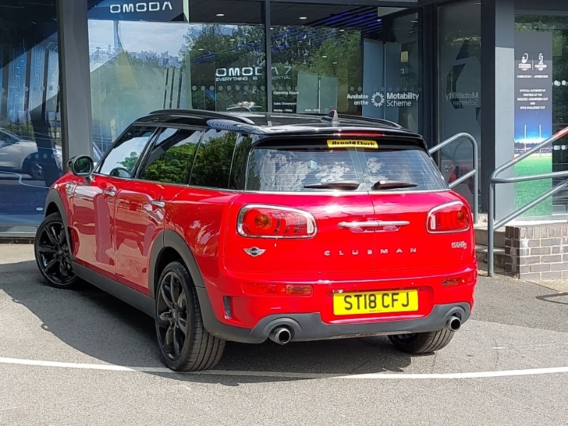 Mini Clubman 2.0 Cooper S 6Dr Red #2