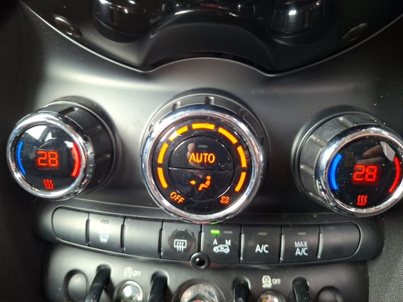 Mini Hatch S 2.0 18In Alloys Jcw Chili Pack Media XL Red #15